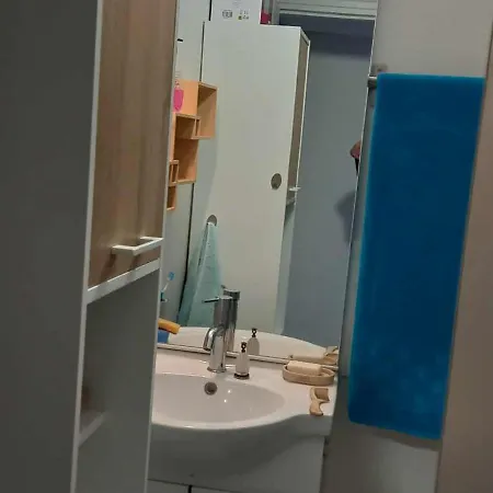 Cap D' Centre Port *